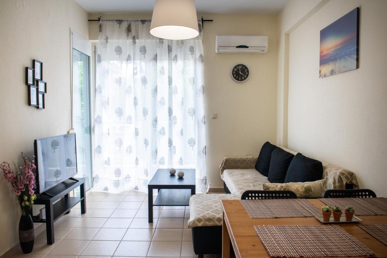Apartment Nea Potidea. Bagian luar foto